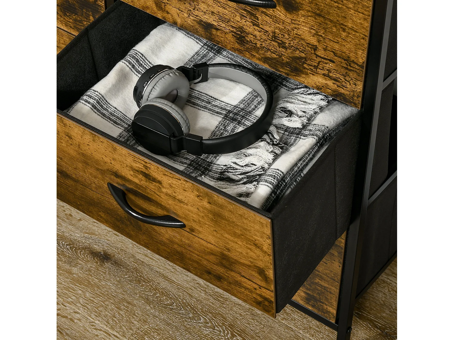 Buffet design industriel - 5 tiroirs, niche, étagère - châssis acier noir MDF aspect bois avec veinage