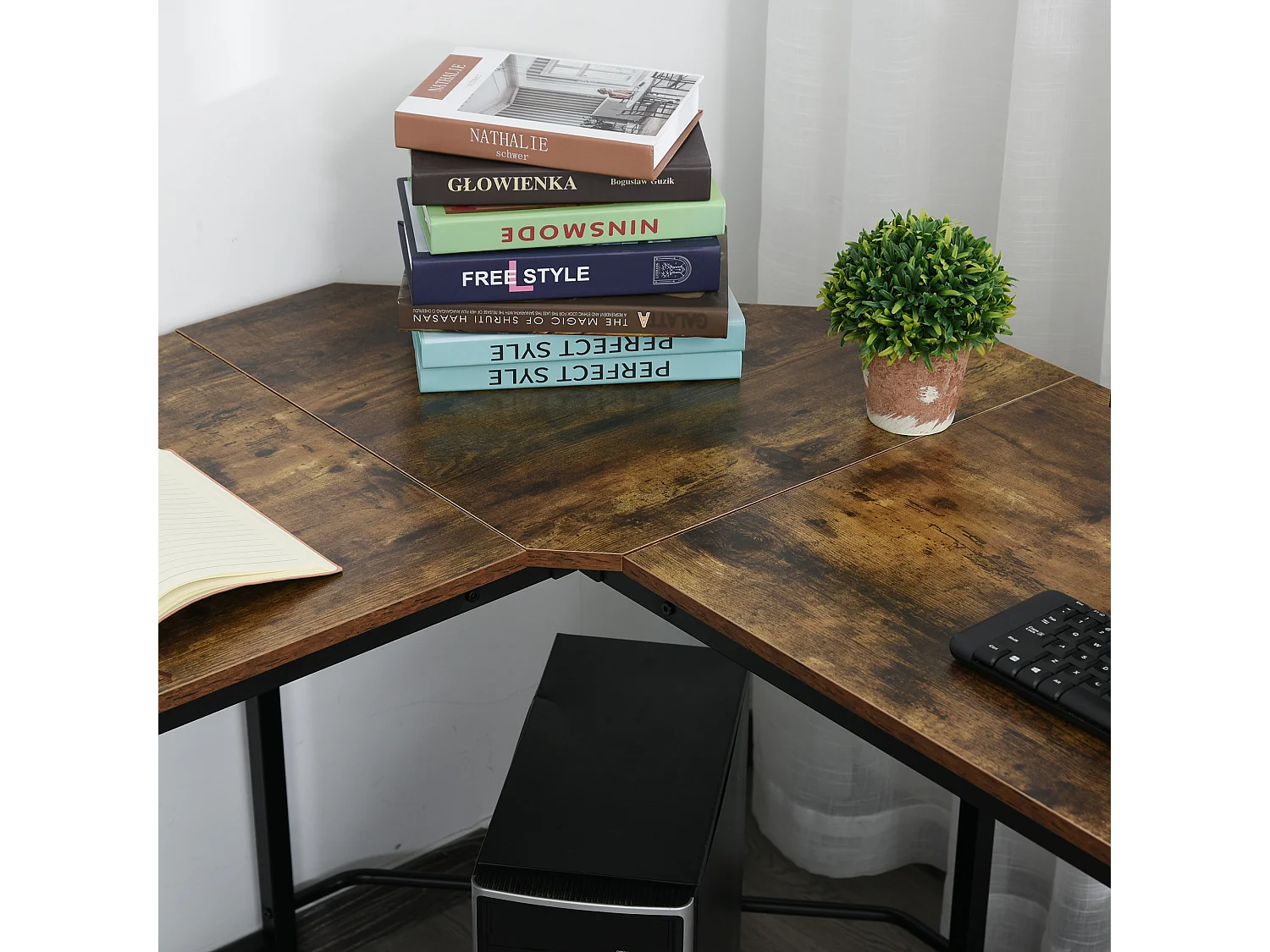 Bureau informatique design industriel bureau d'angle support CPU aspect vieux bois métal noir