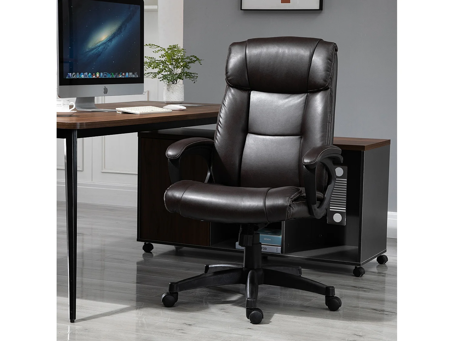 Fauteuil de bureau chaise de bureau ergonomique réglable roulettes pivotant 360° revêtement synthétique PU 64 x 73 x 106-115,5 cm chocolat