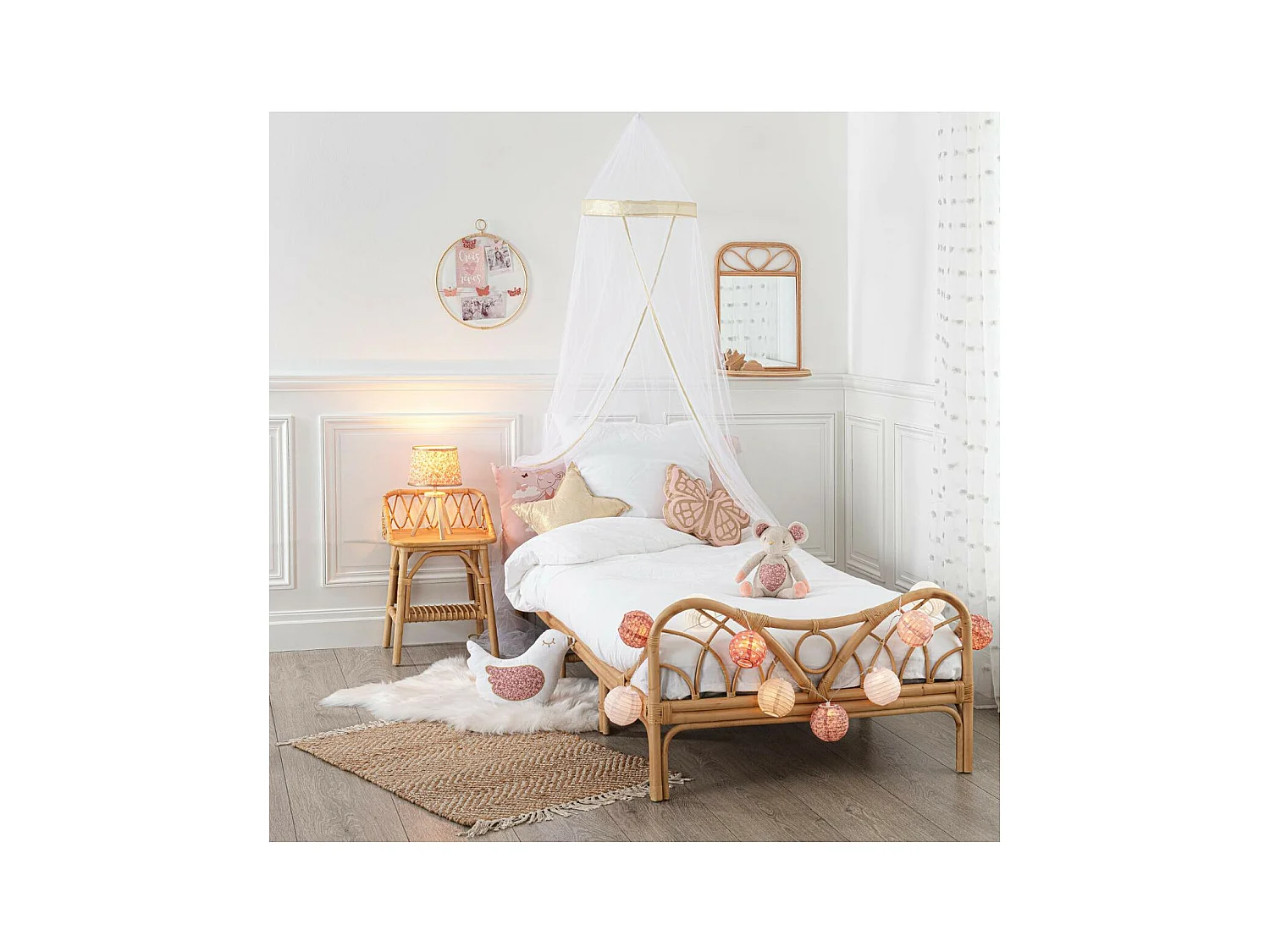 Table de Chevet en Rotin pour Chambre d'enfant