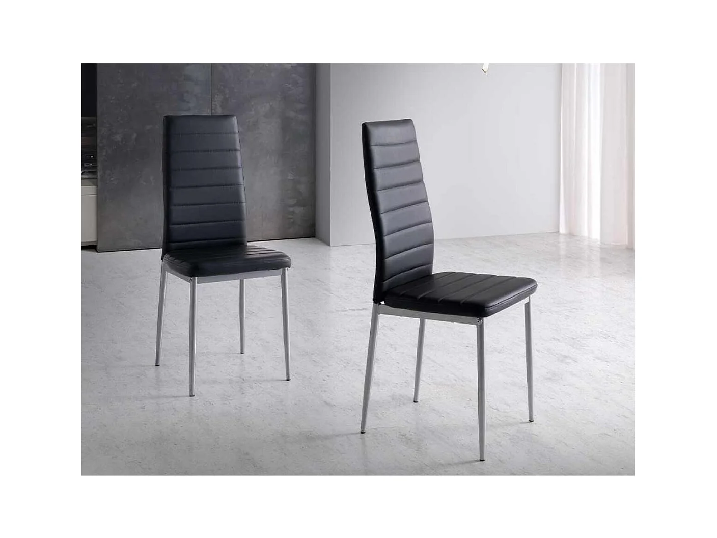 Pack 4 sillas Carmen en acabado negro 96 cm(alto)41 cm(ancho)52 cm(largo)