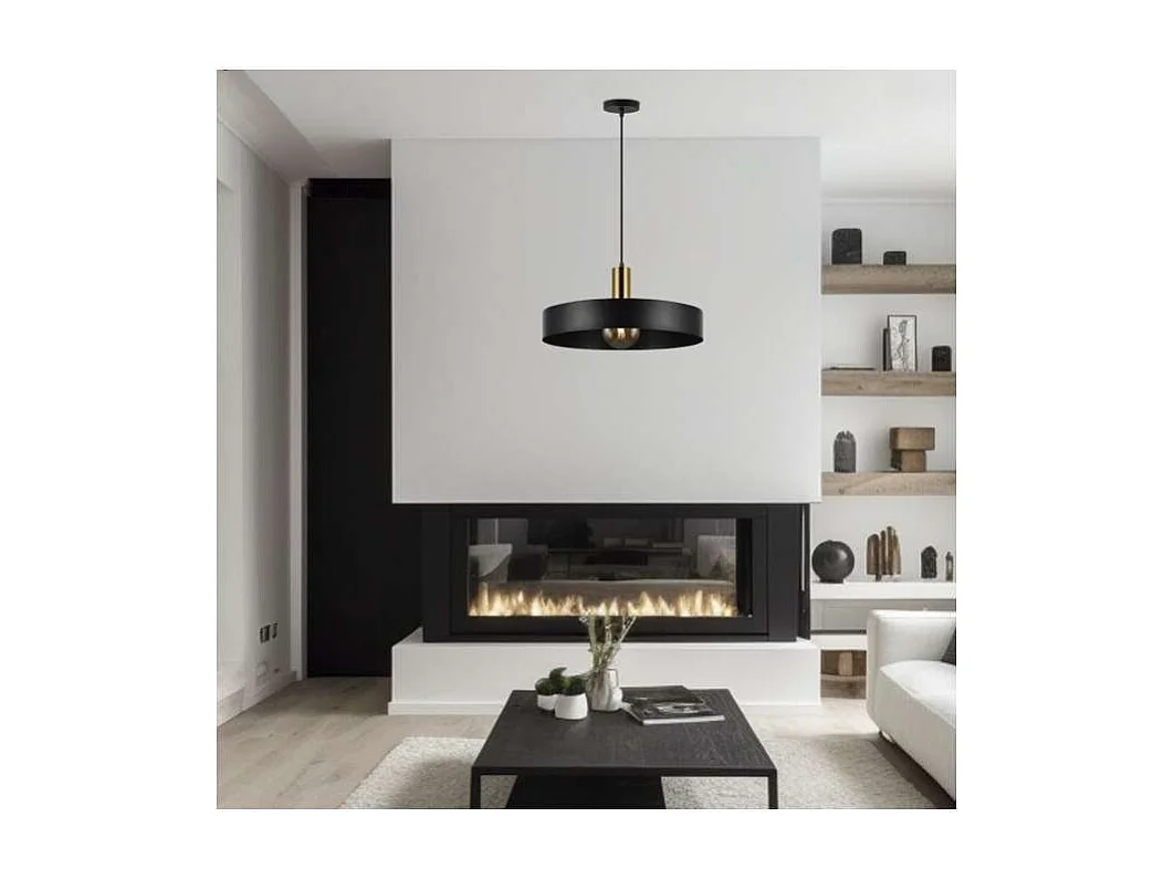 Colgante modelo Uma acabado negro, 17cm(alto) 40cm(ancho) 40cm(fondo.