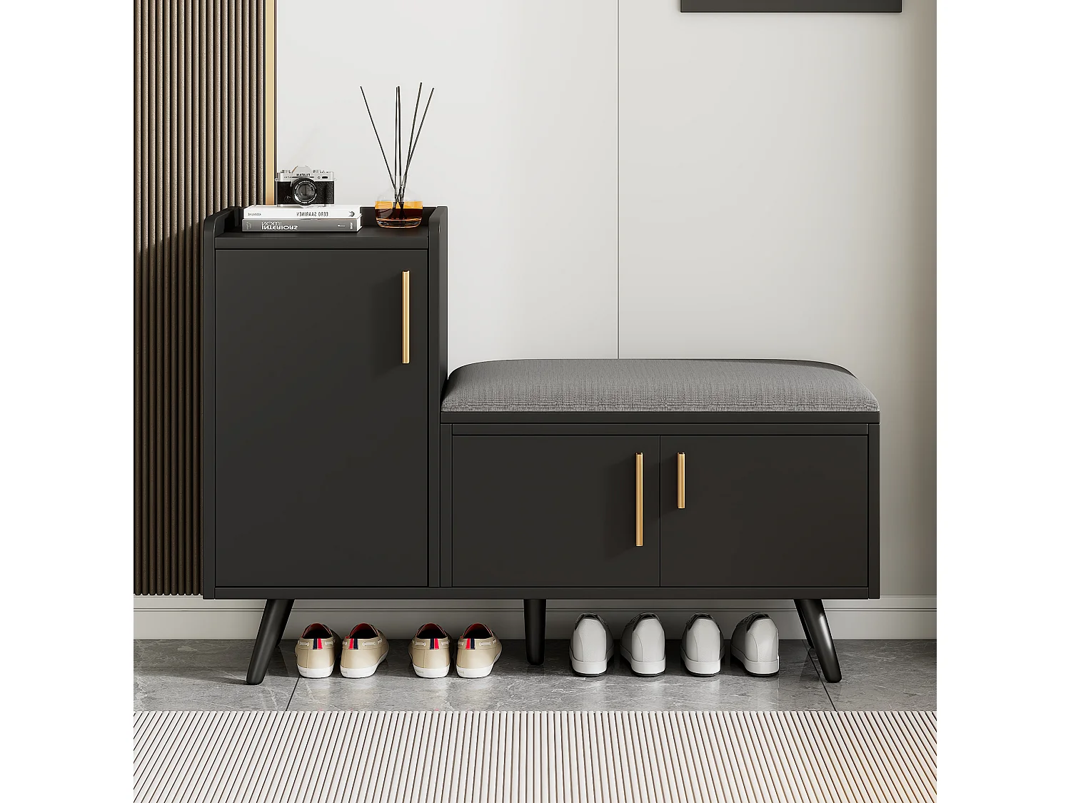 Banc à chaussures moderne noir, 3 portes avec poignées métal, assise rembourrée, 100x34x69 cm