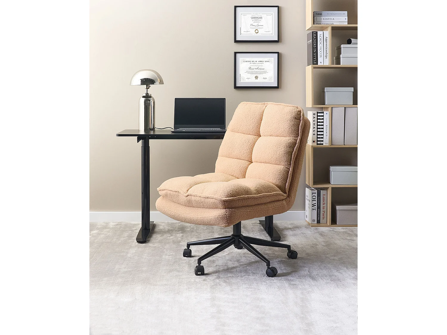 Chaise de bureau ADDISON Bouclé Rose pêche