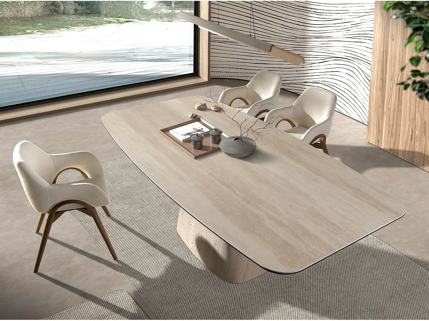 Beigefarbener Stoffstuhl