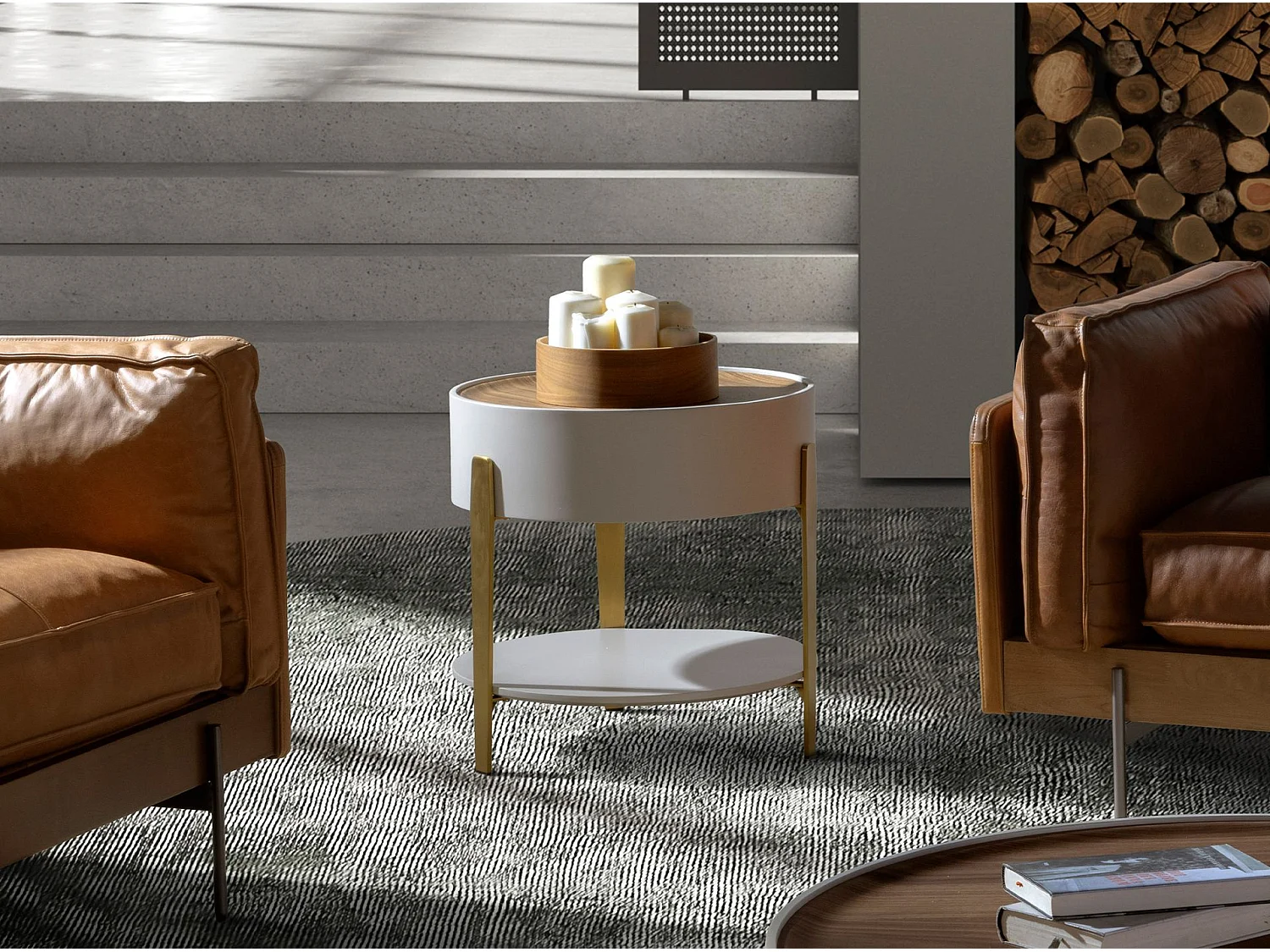 Runder Ecktisch Nussbaum, beigefarbenes Holz und vergoldeter polierter Stahl 2150 ANGEL CERDA