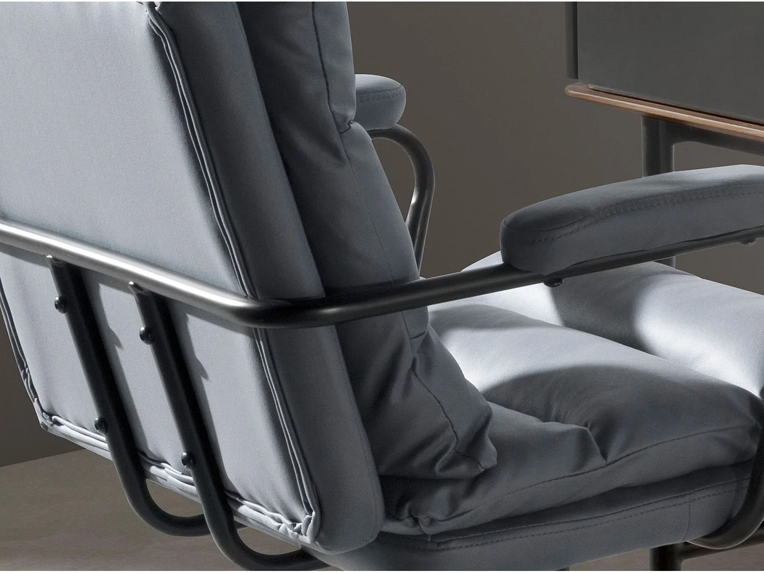 Chaise de bureau pivotante en tissu gris 4155 ANGEL CERDA