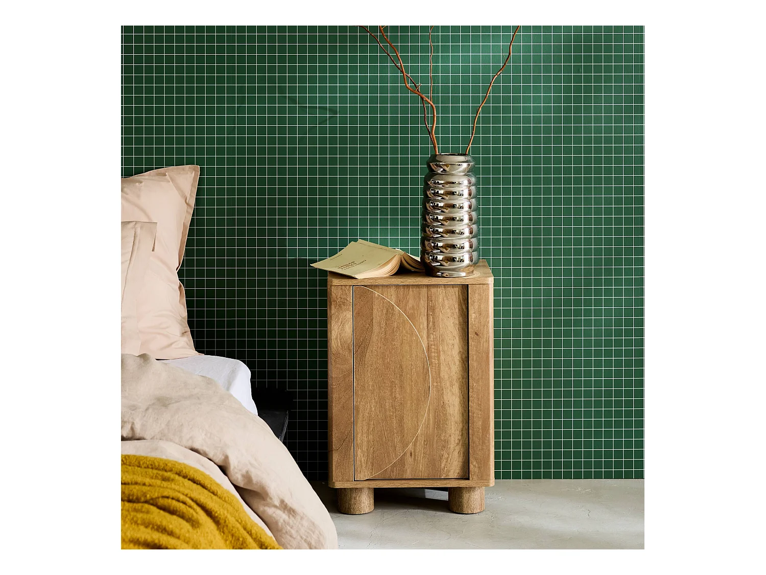 Lot de 2 tables de chevet décor bois de manguier 1 porte réversible Pondi