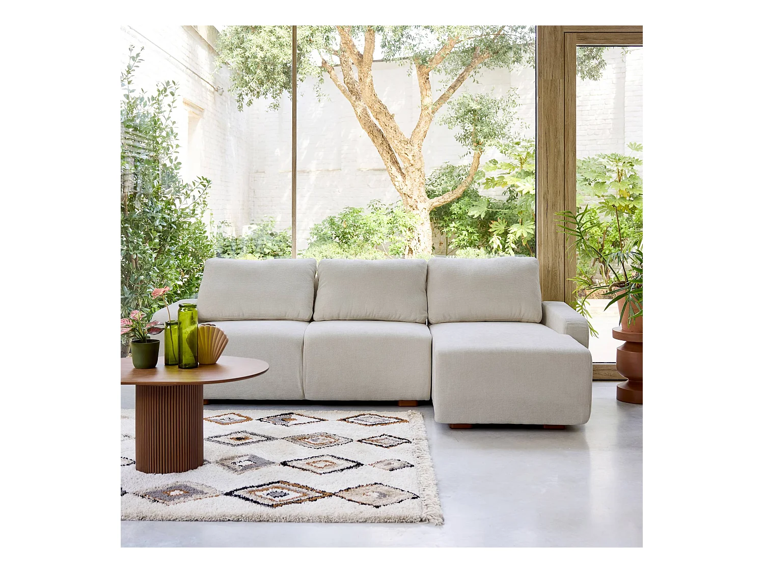 Canapé d'angle droite 3 places tissu gris clair L 260 x P 88 / 139cm / x H 87cm - Dany