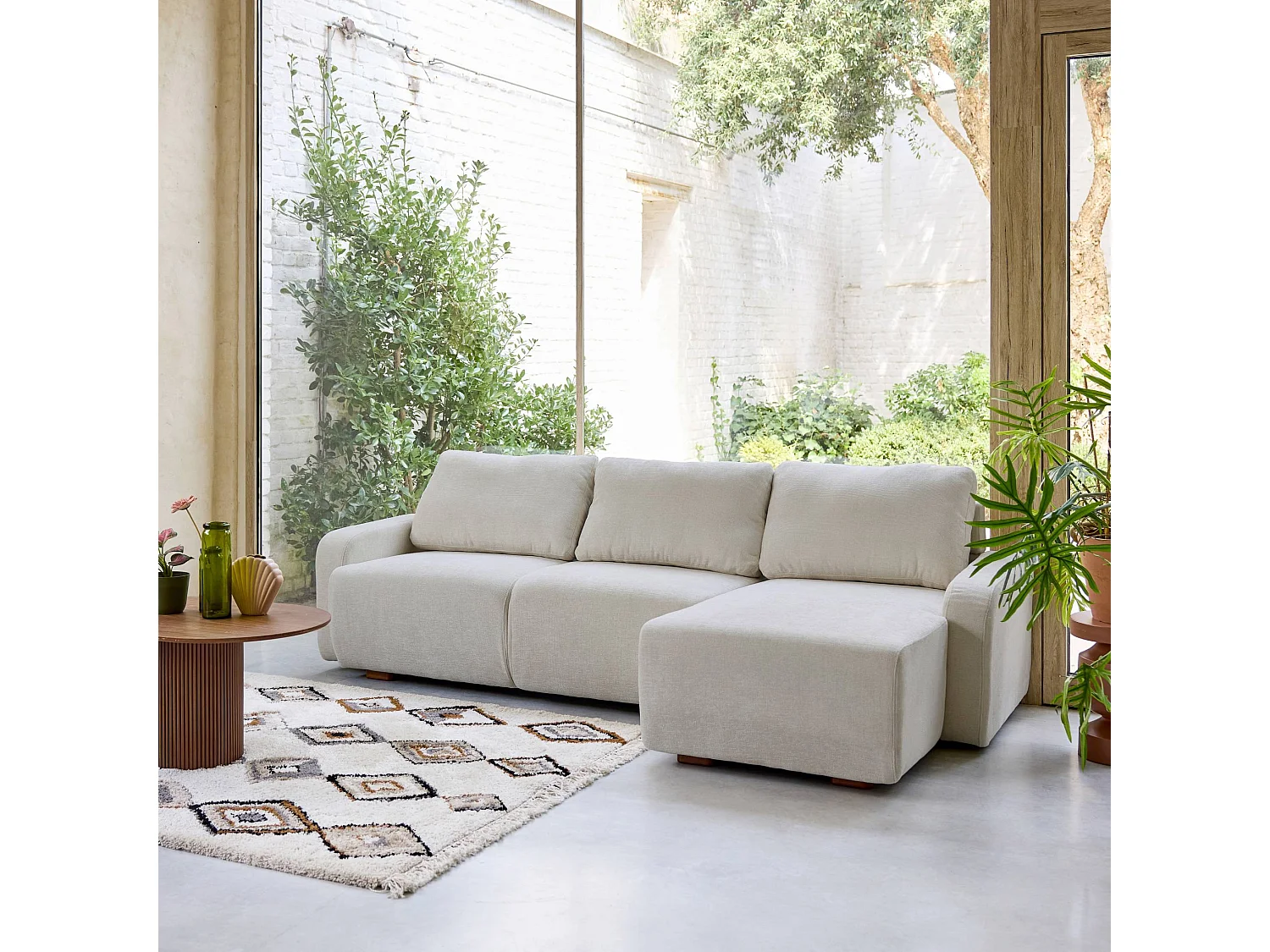 Canapé d'angle droite 3 places tissu gris clair L 260 x P 88 / 139cm / x H 87cm - Dany