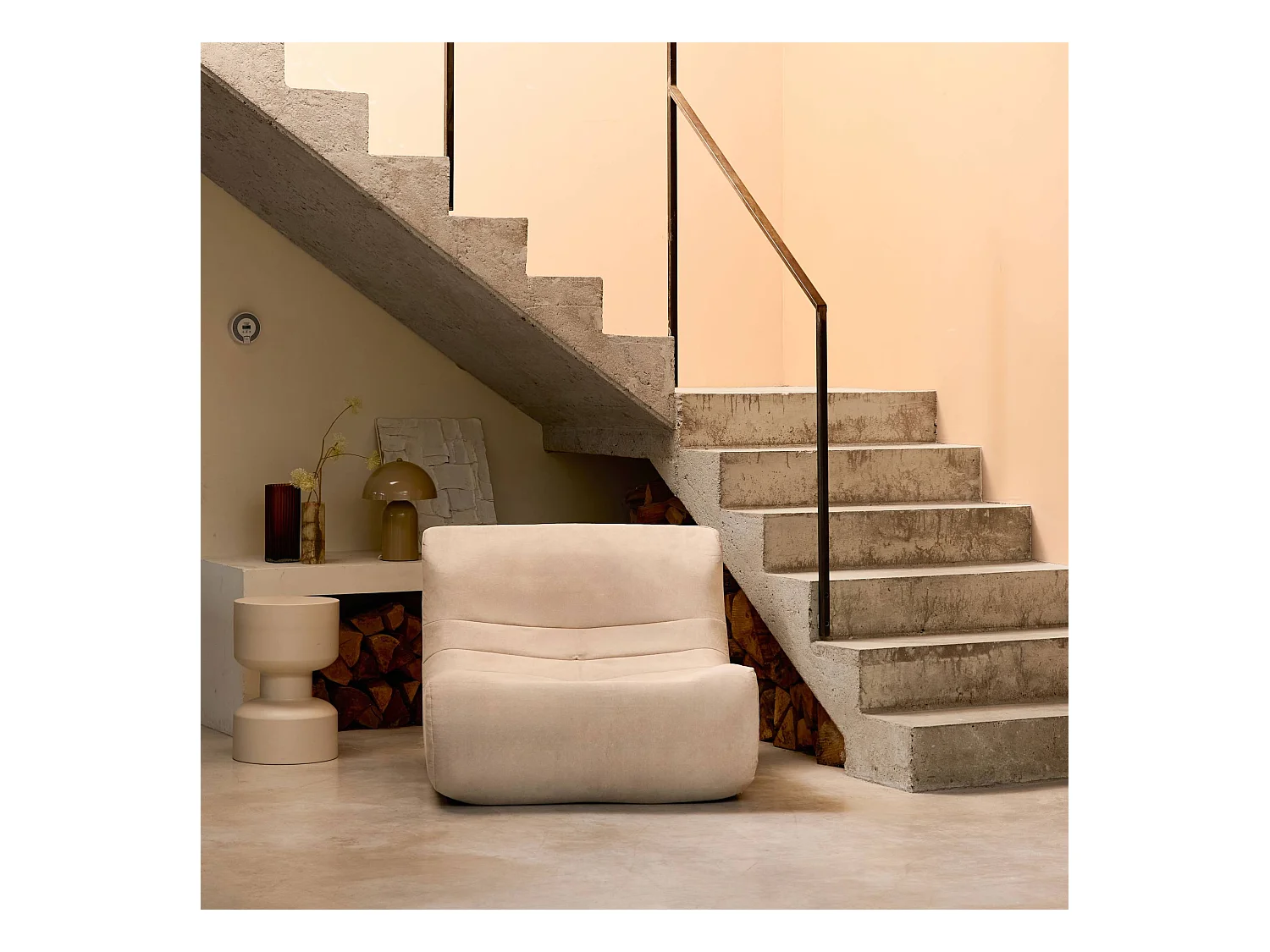 Fauteuil chauffeuse en velours style contemporain 1 place beige