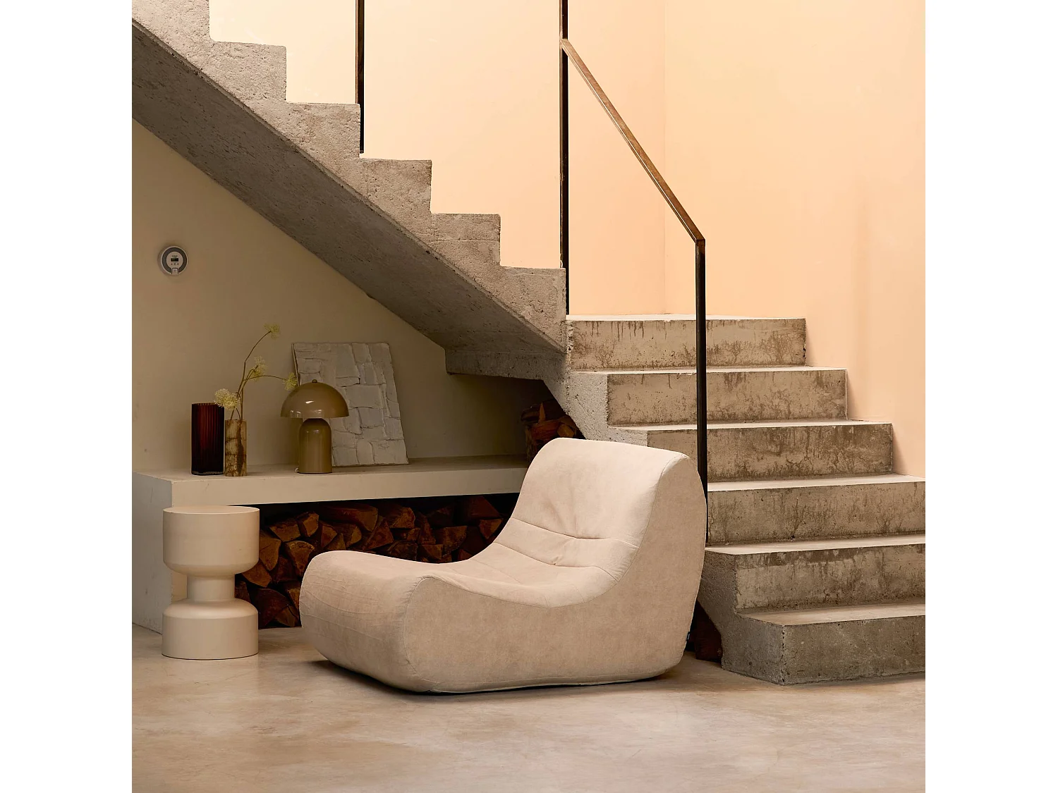 Fauteuil chauffeuse en velours style contemporain 1 place beige