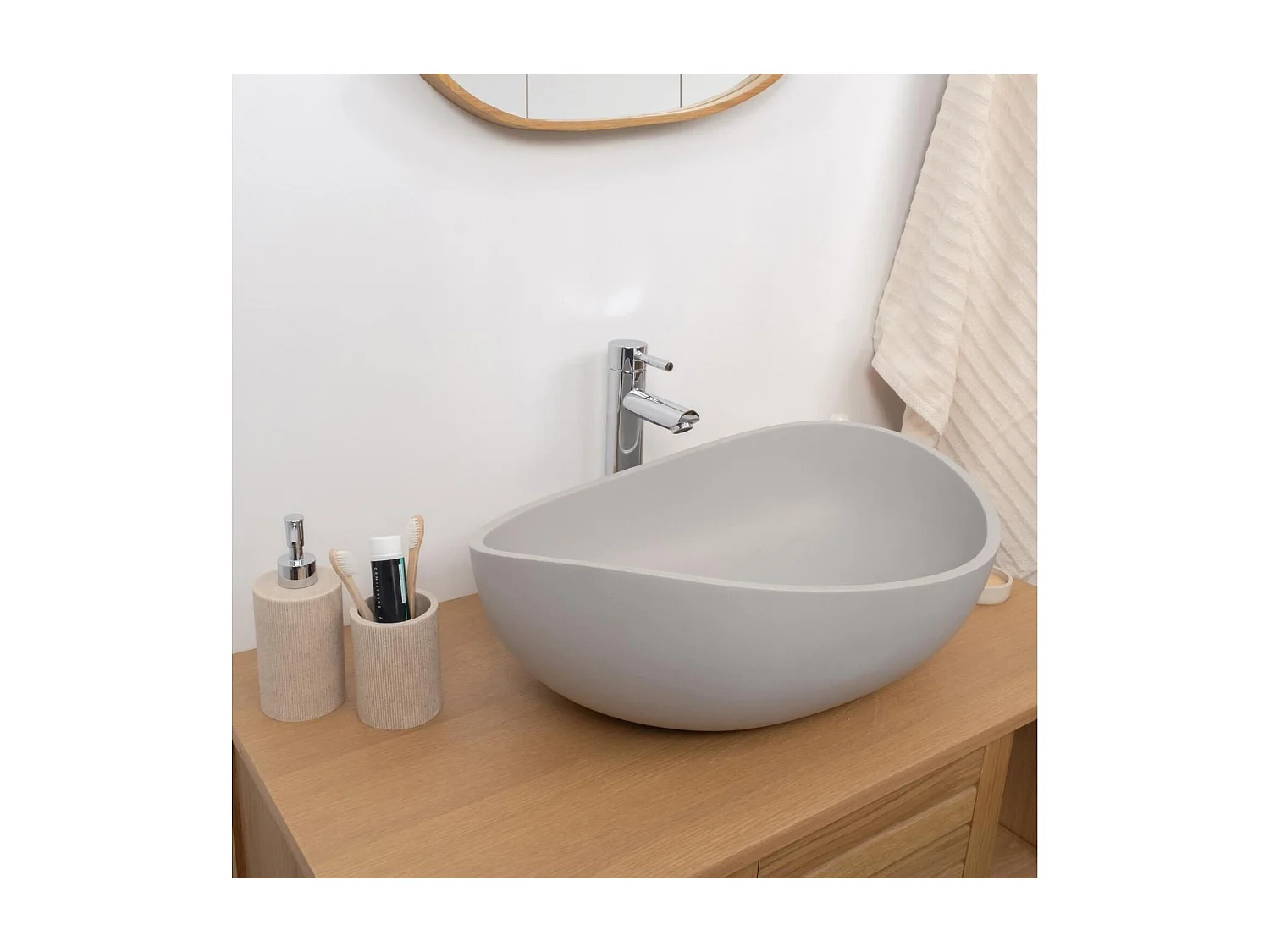 Aufsatzwaschbecken IRIS 57x37cm aus grauem Beton