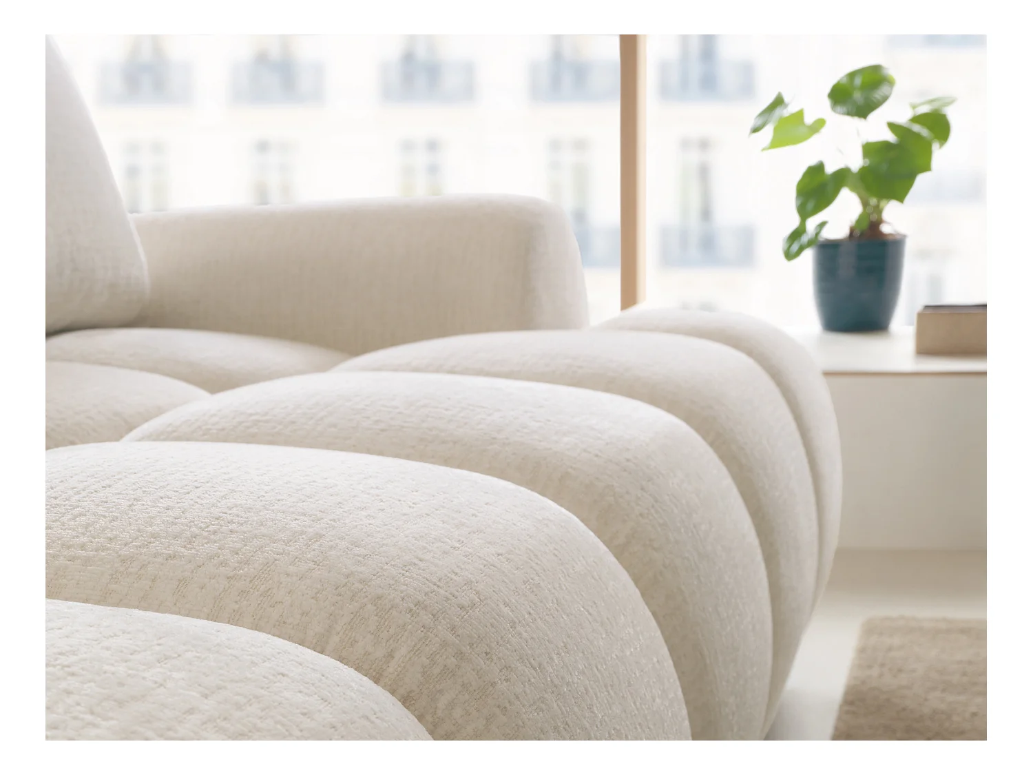 Venstre hjørnesofa i beige chenille-stoff FARNETA, kan gjøres om til seng