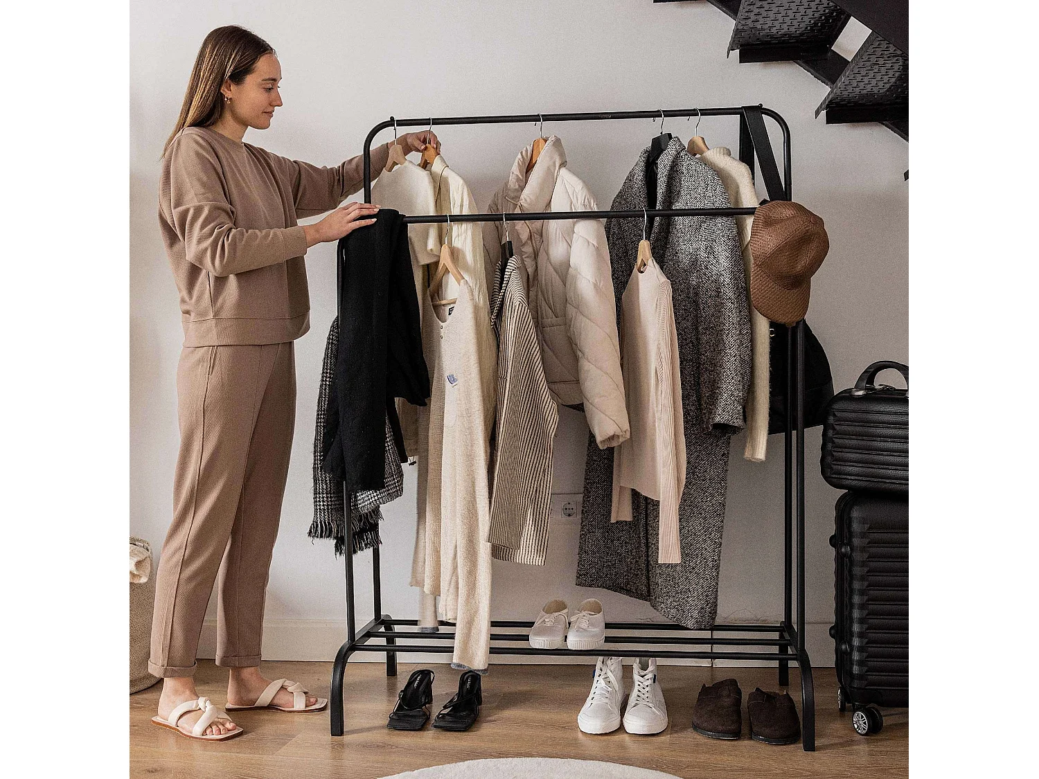 Perchero Burro  Hangy Duo 30 Negro - Newlux