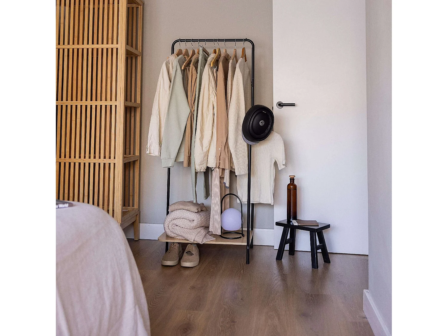 Perchero Burro  Hangy Wood 100 Negro - Newlux
