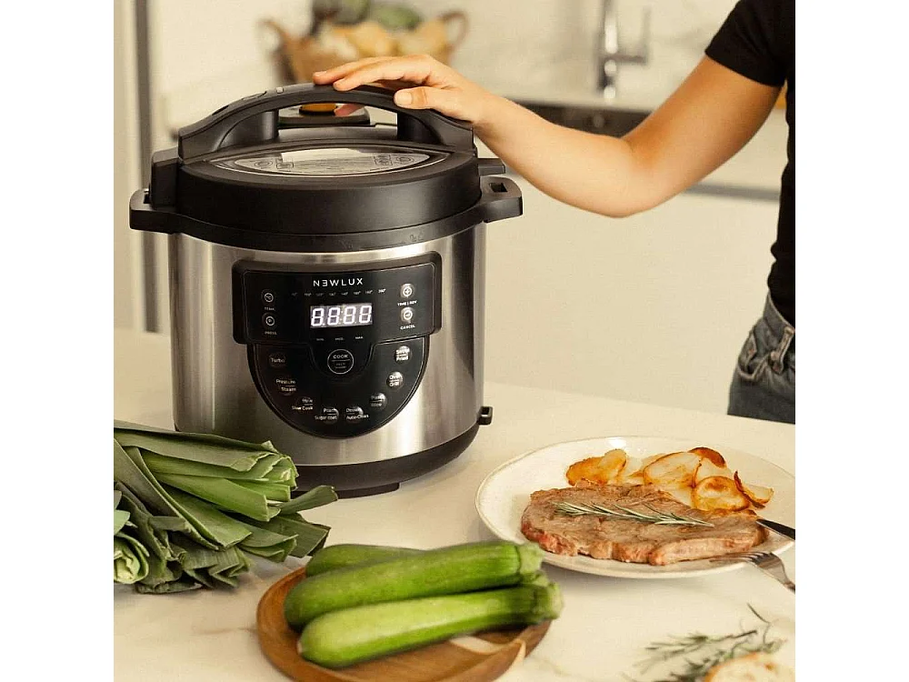 Olla Programable  Chef Pot V170 Negro - Newlux