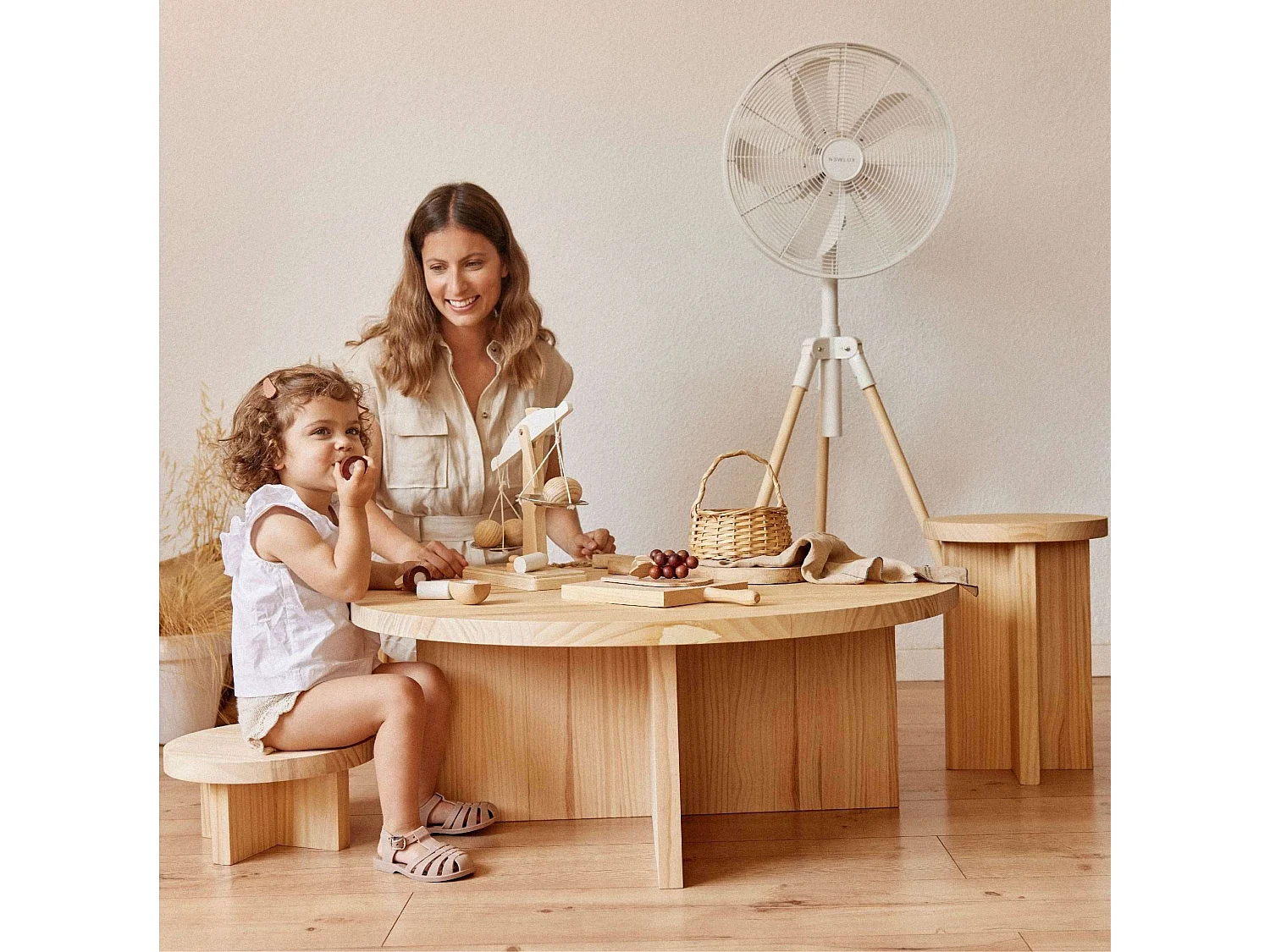 Ventilador de Pie  Tripod W3050 Blanco - Newlux