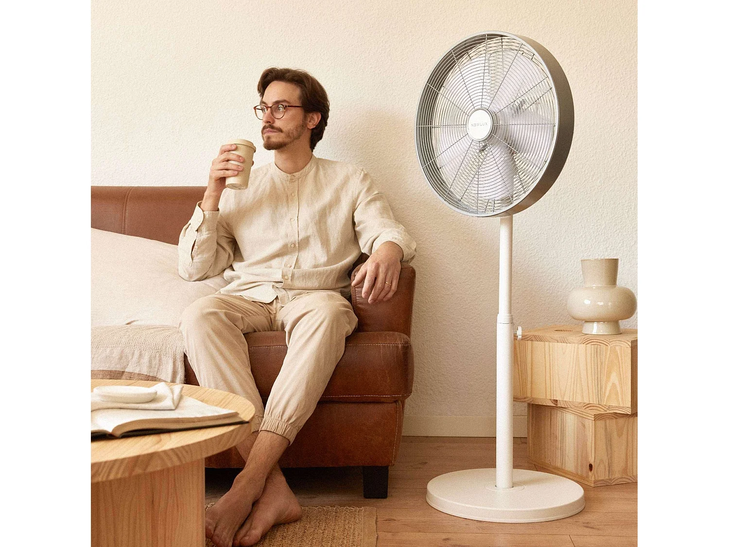 Ventilador de Pie  Smart 5 W1250 Blanco - Newlux