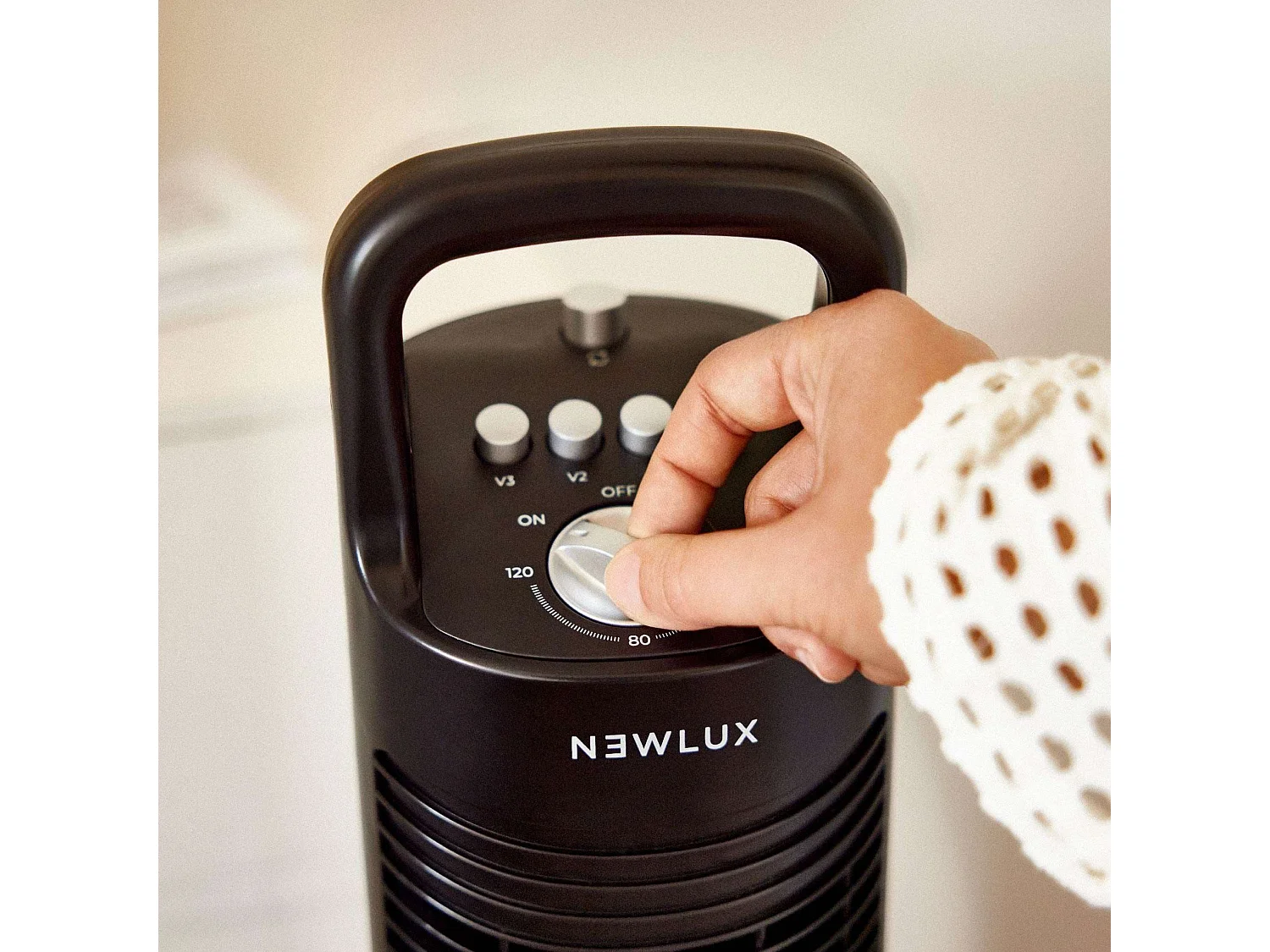 Ventilador de Torre  W80 Negro - Newlux