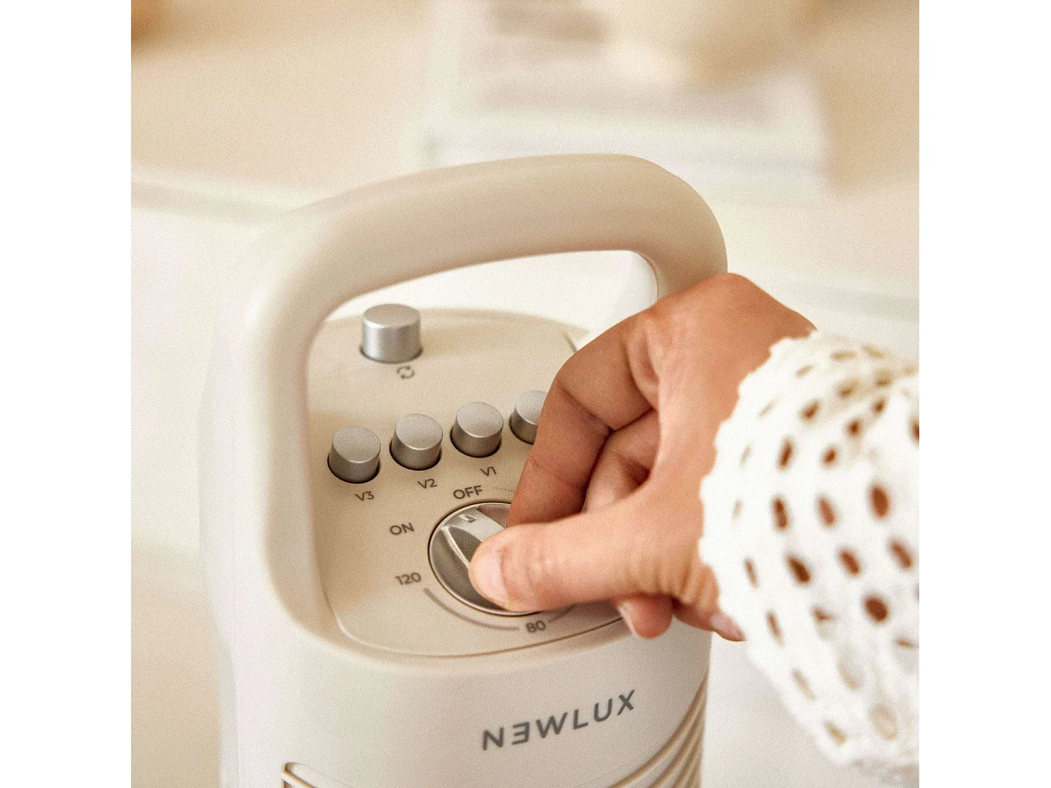 Ventilador de Torre  W80 Blanco roto - Newlux