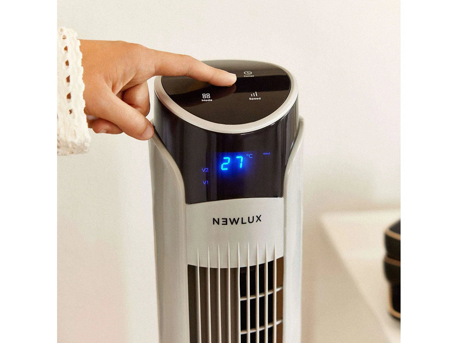 Ventilador de Torre  W130 Gris - Newlux