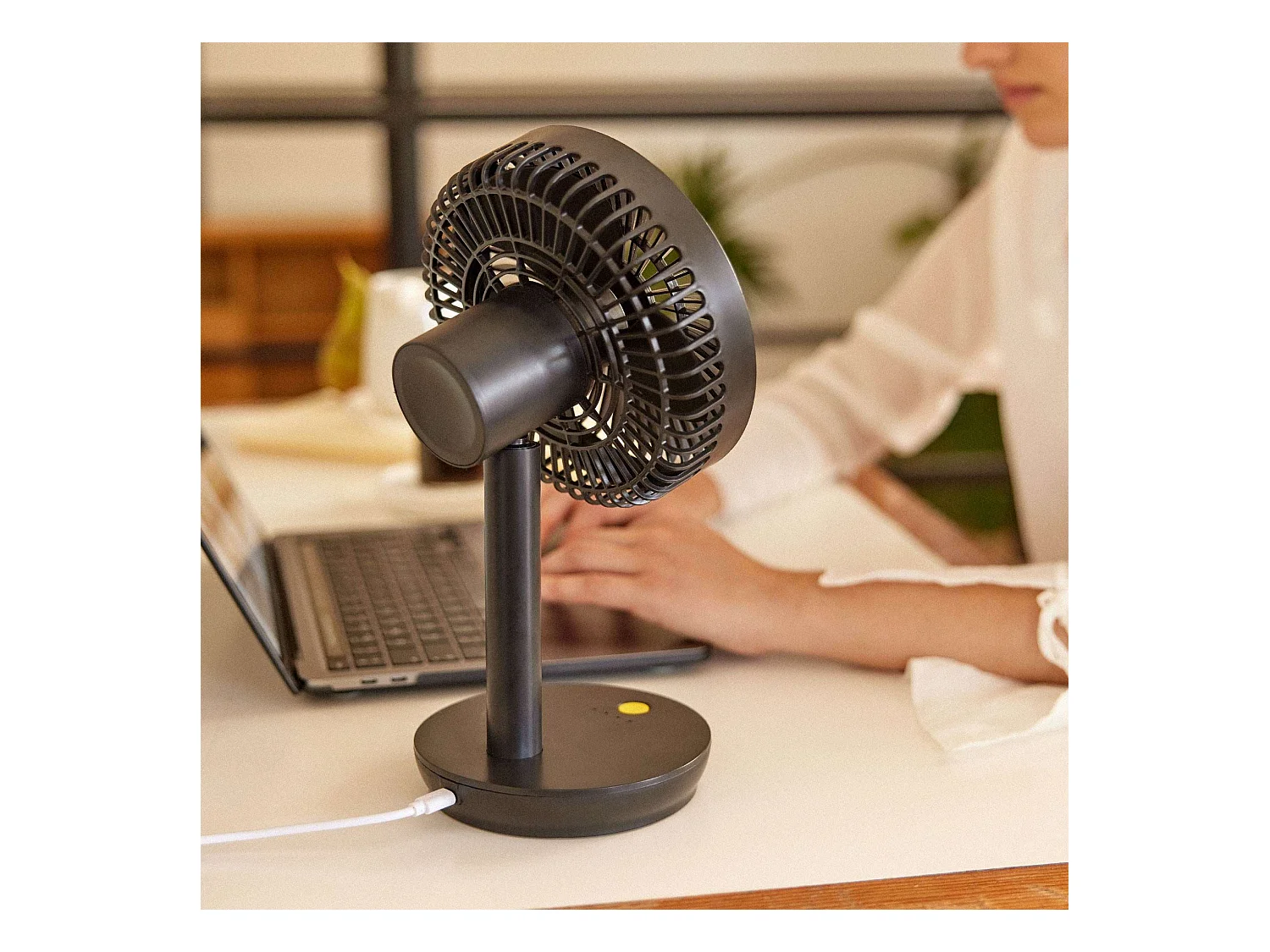 Ventilador de Sobremesa  USB Desk W300 Negro - Newlux