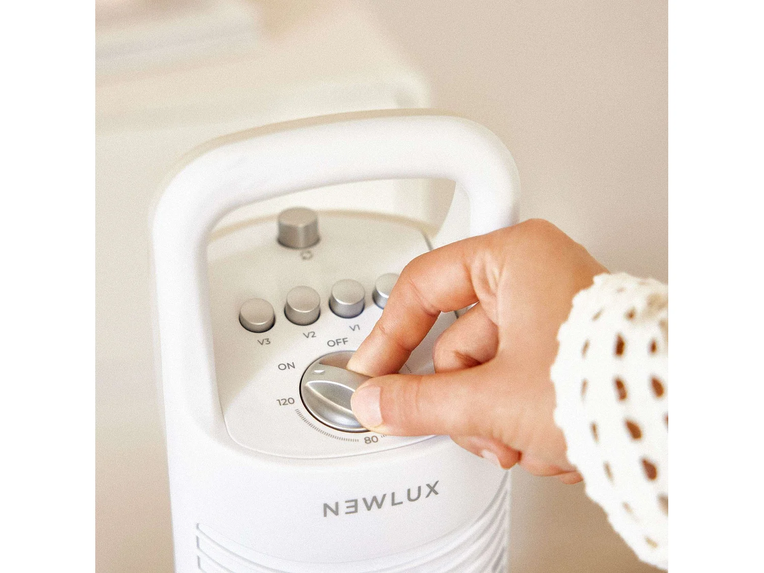 Ventilador de Torre  W80 Blanco - Newlux