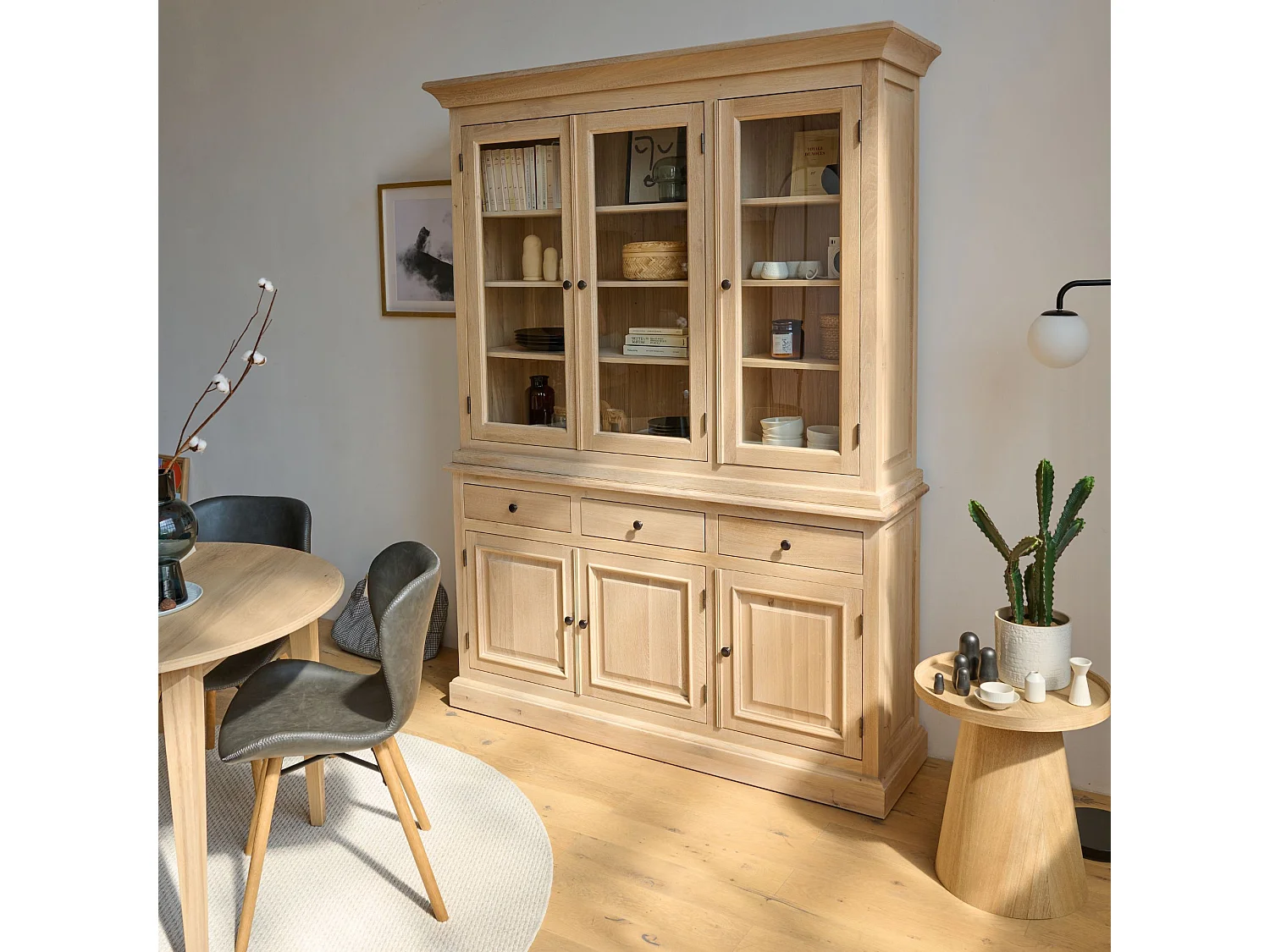 Vaisselier en chêne blanchi 3 portes vitrées 3 tiroirs 3 portes bois - VICTORIA