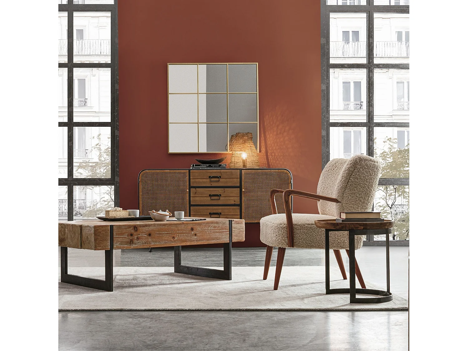 Fauteuil crapaud à accoudoirs en tissu peluche - JIM