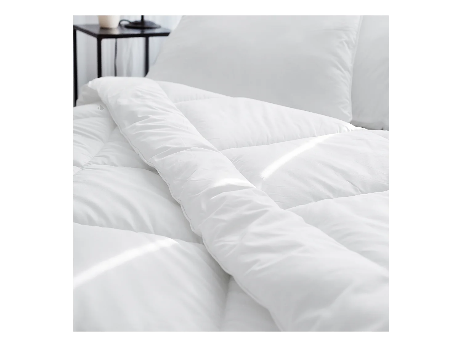 Couette hiver 260x240 cm CASTOR garnissage fibre polyester 400 g/m2