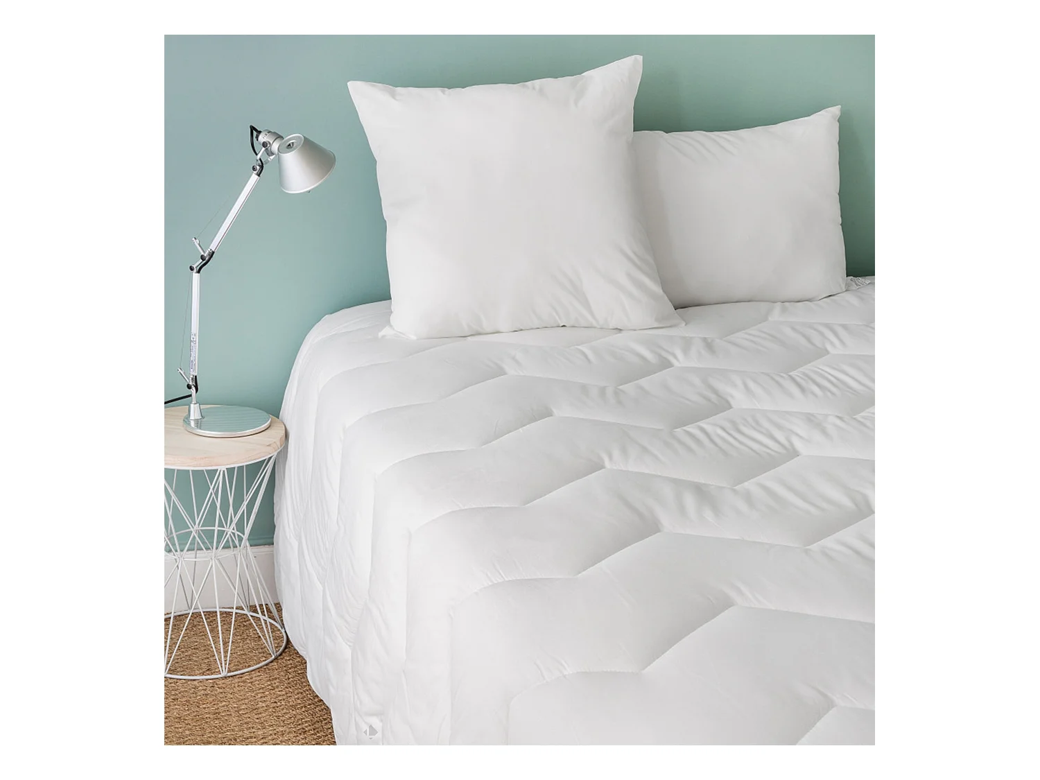 Couette tempérée 260x240 cm BAMBOU garnissage 50% viscose de bambou 50% polyester 300 g/m2