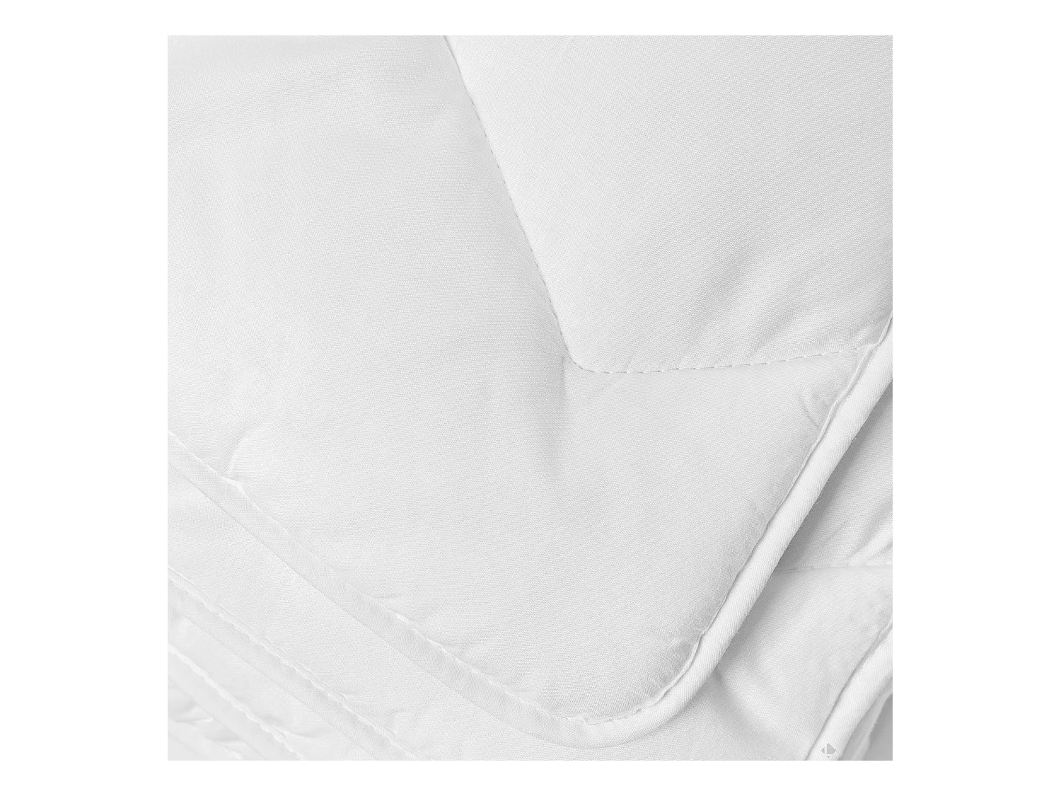 Couette tempérée 260x240 cm BAMBOU garnissage 50% viscose de bambou 50% polyester 300 g/m2