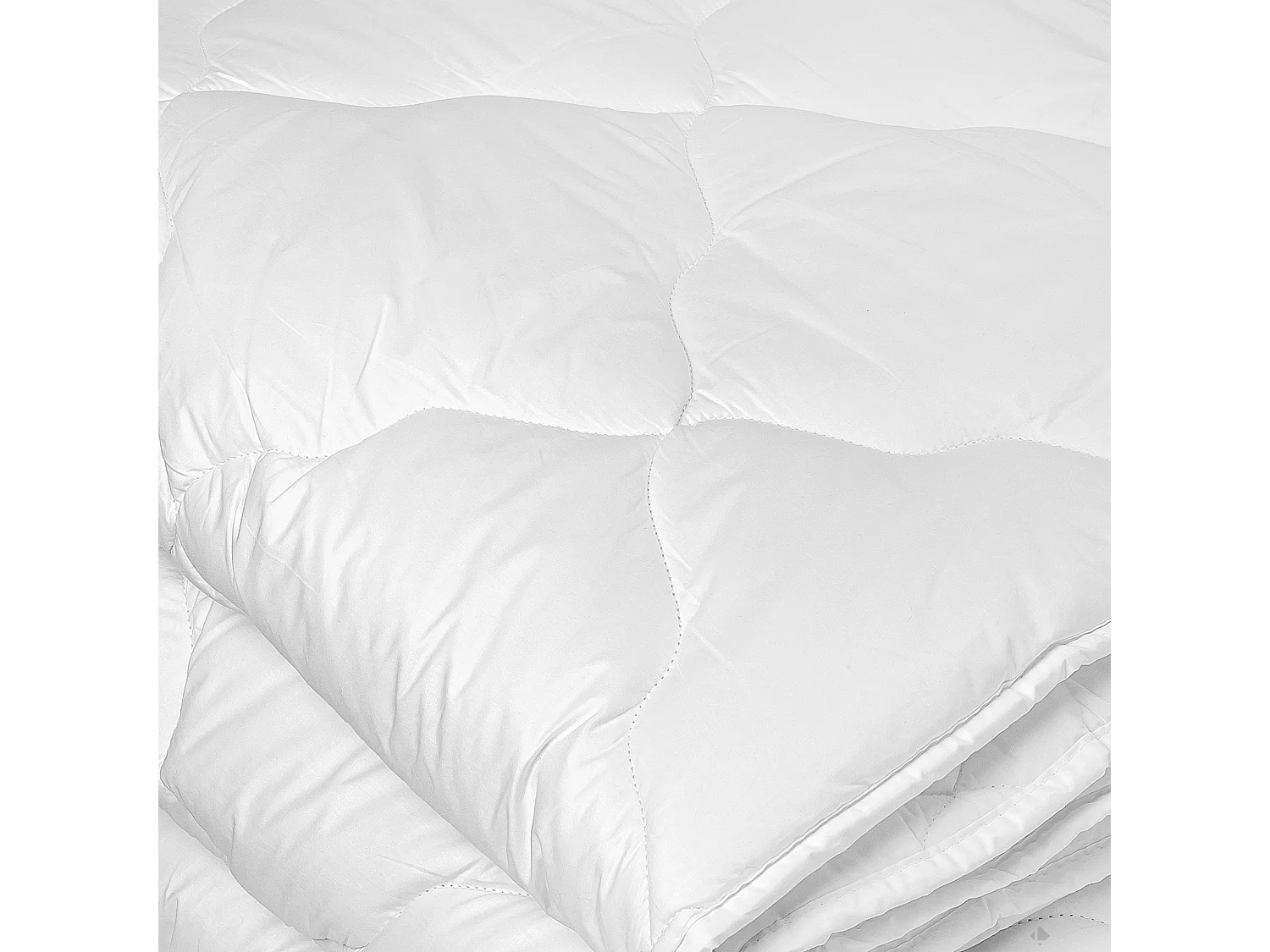 Couette tempérée 240x220 cm CELESTE garnissage fibre polyester 350 g/m2
