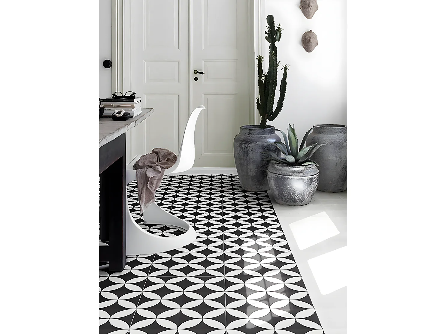 4 Carreaux de ciment véritable 0,16m2 / Carreaux de ciment artisanaux pour sol et mur coloris noir/blanc - l.20 x L.20 cm