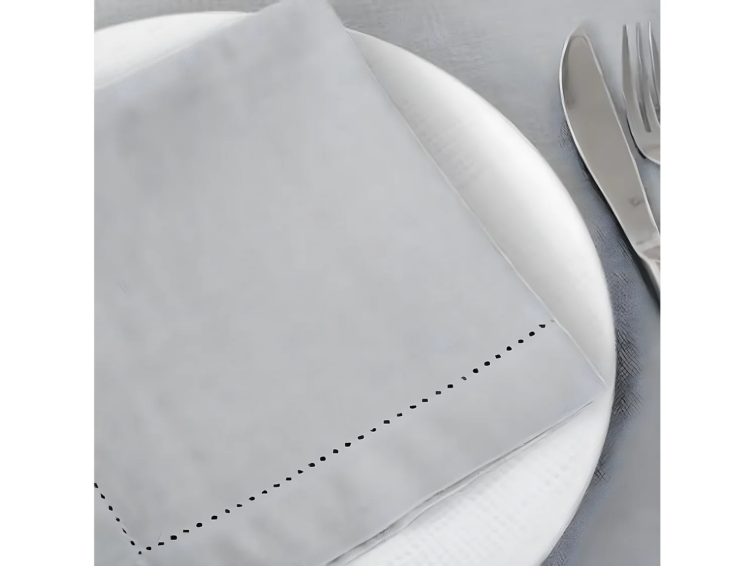 Lot de 12 serviettes de table coloris gris clair - Dim : L.40 x l.40 cm