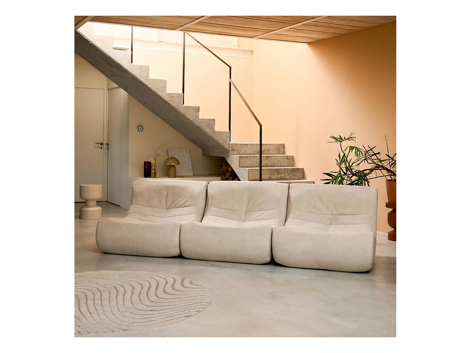 Fauteuil chauffeuse en velours style contemporain 3 places beige