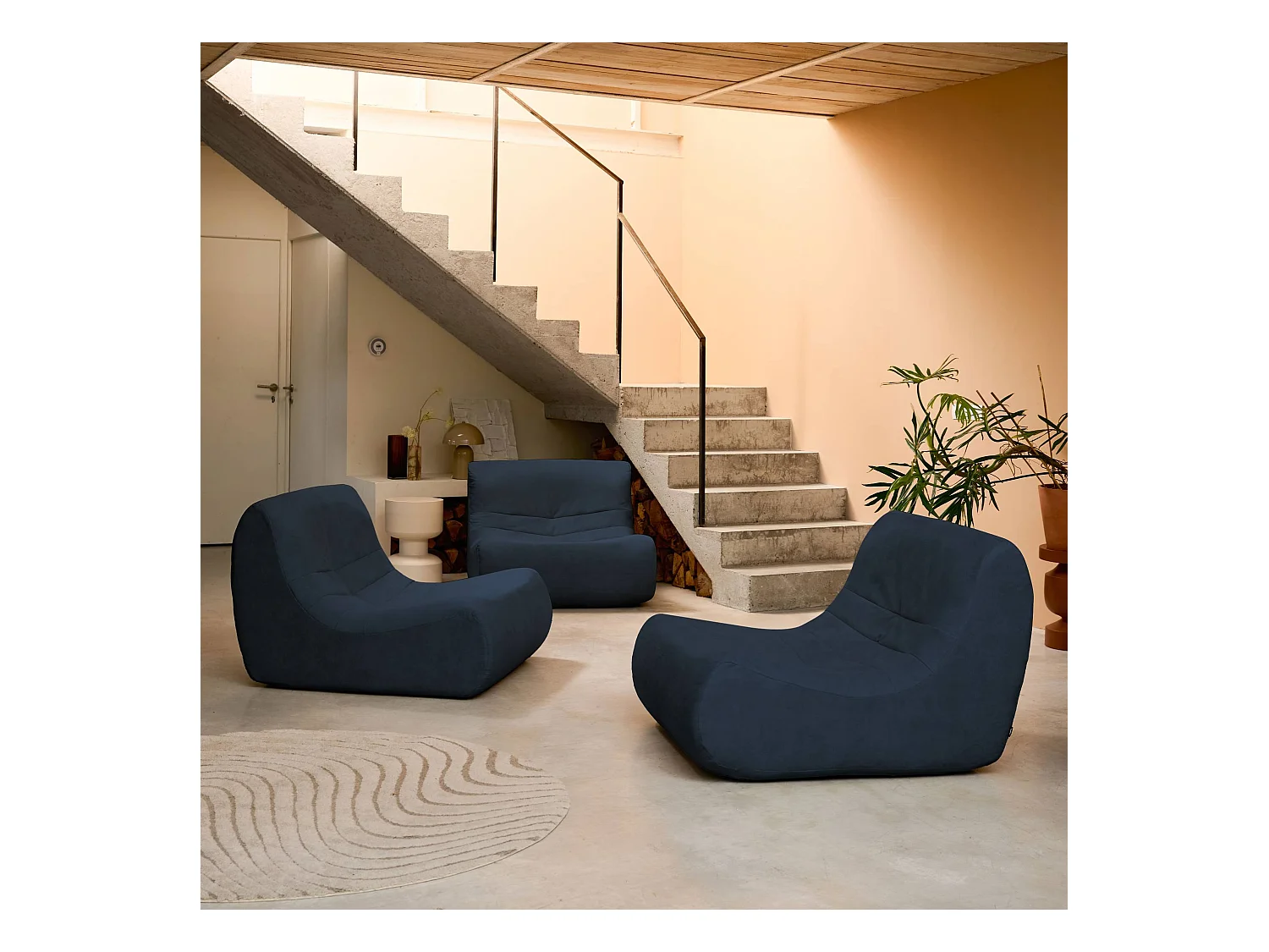 Fauteuil chauffeuse en velours style contemporain 3 places bleu foncé