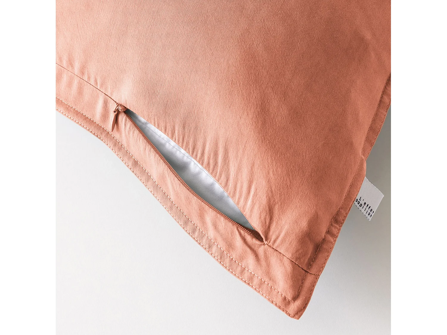 Taie d'oreiller 63x63 lyocell uni terracotta Terre de Nuit Lysandre