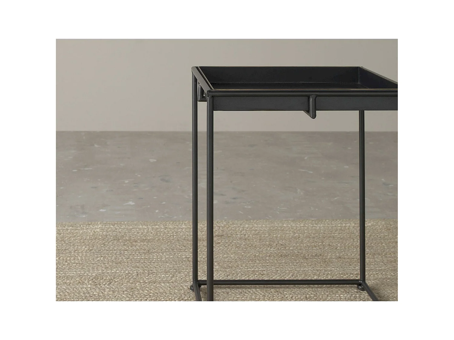 Table basse carrée métal noir plateau amovible moderne