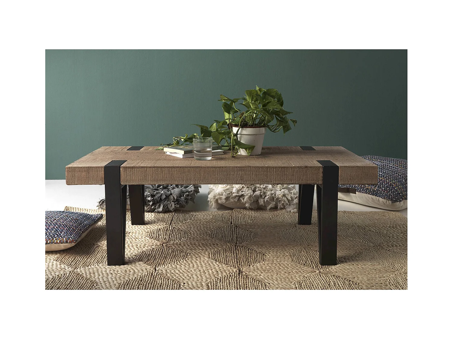 table basse bois naturel et pieds métal noir style industriel