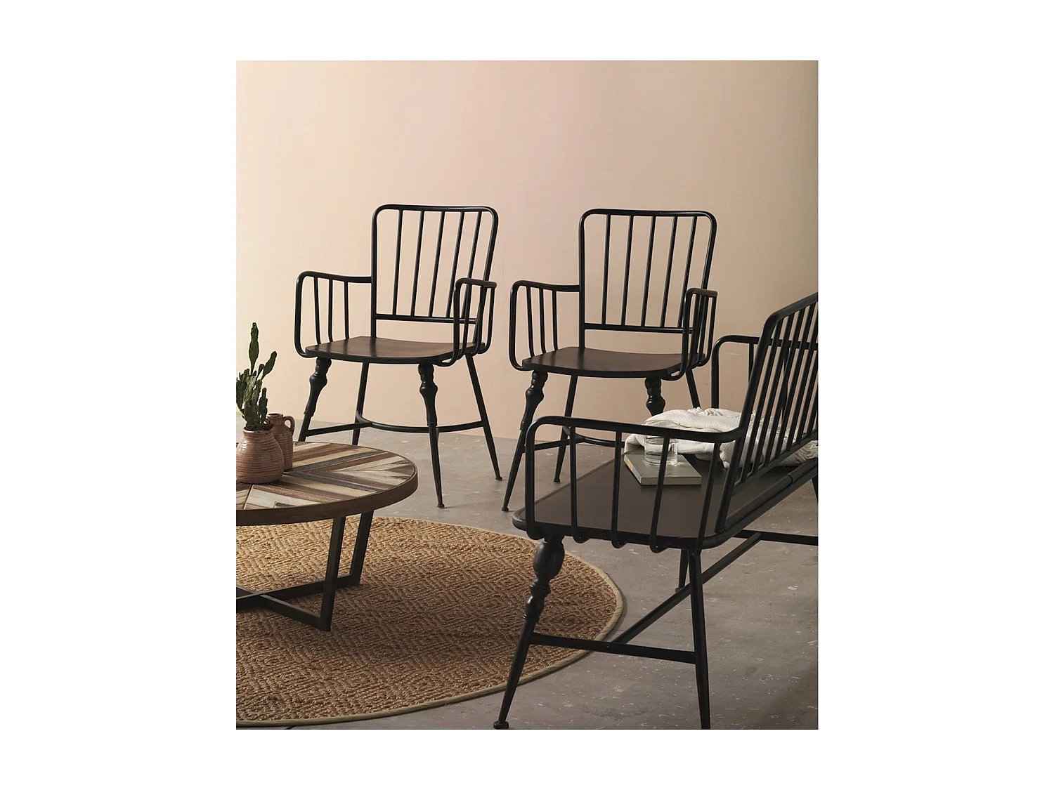 Table basse bois recyclé et métal style industriel chaleureux