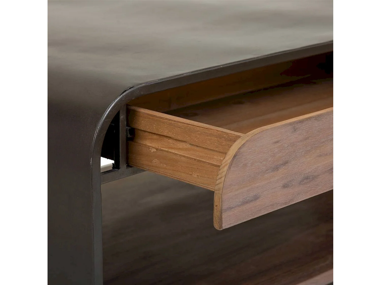 Table basse bois et métal noir style industriel élégant