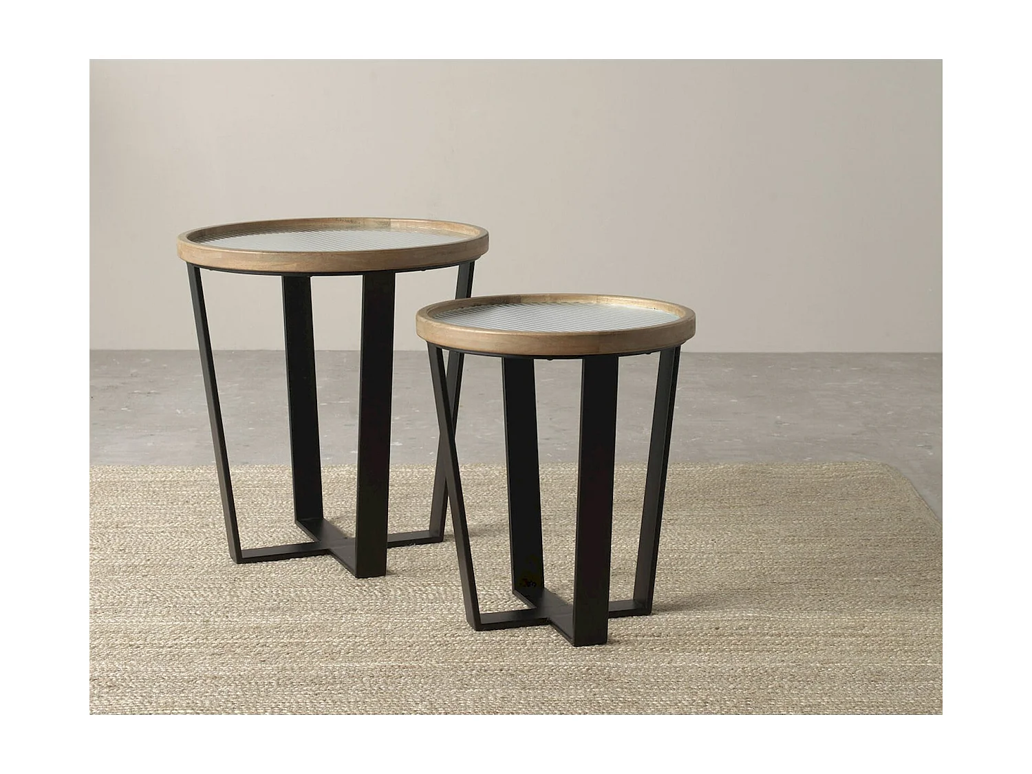 x2 Tables basses ronde en bois et métal avec plateau en verre trempé