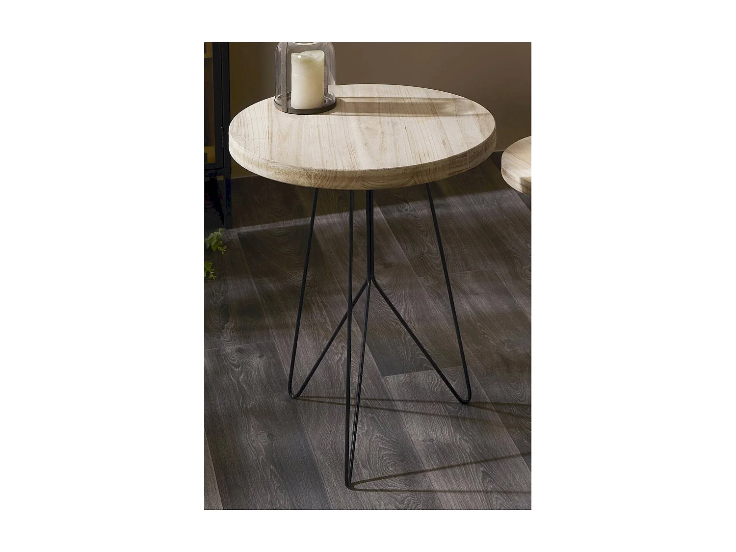 Table ronde bois naturel pieds métal noir élégance moderne