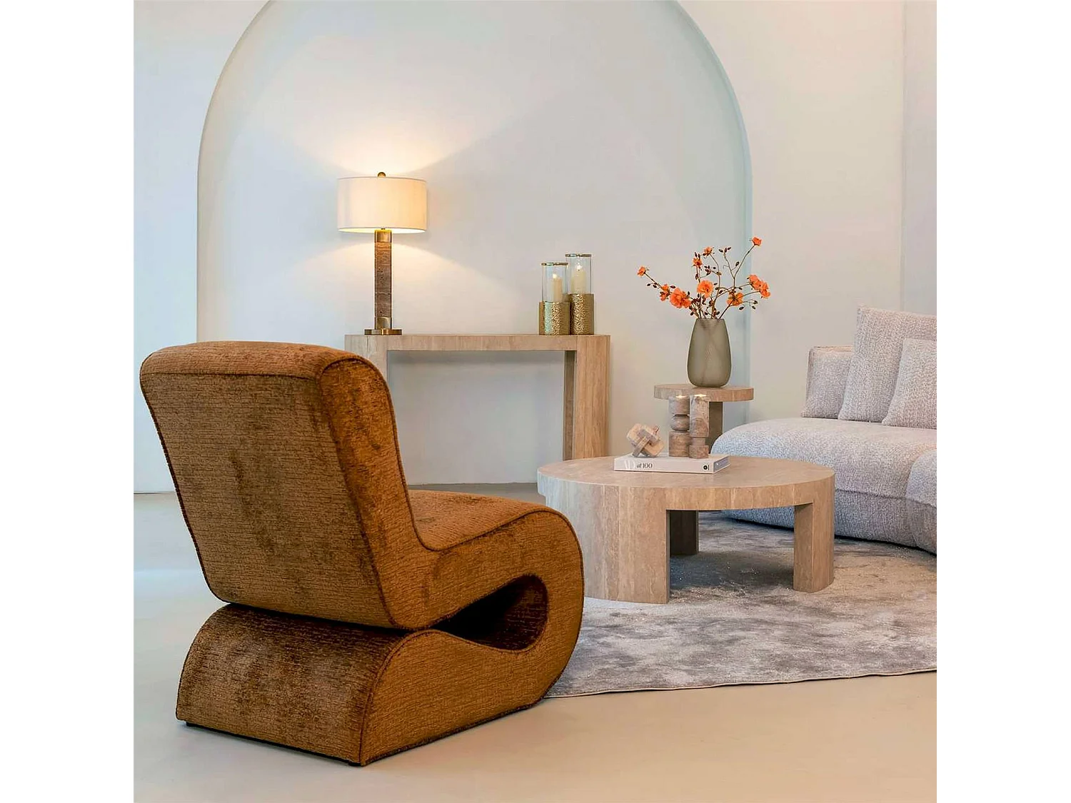 table basse ronde en travertin beige style contemporain