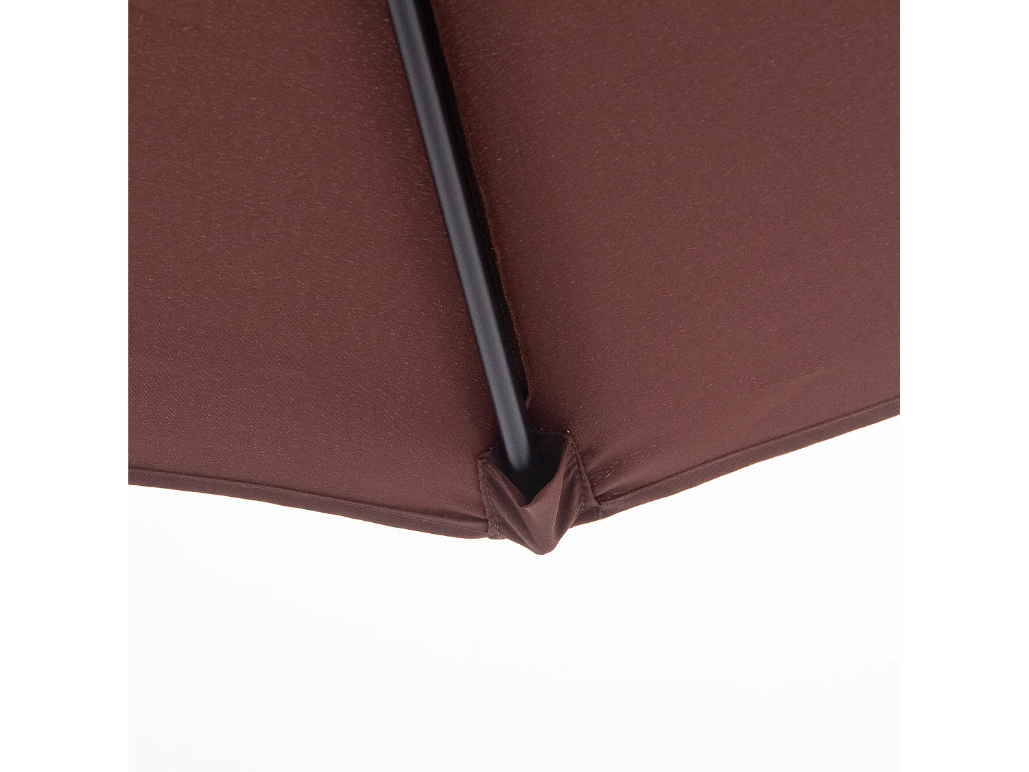 Kantelbare parasol met slinger, aluminium en 180g/m² polyester, bruin (Ø2,7xH2,35 m)