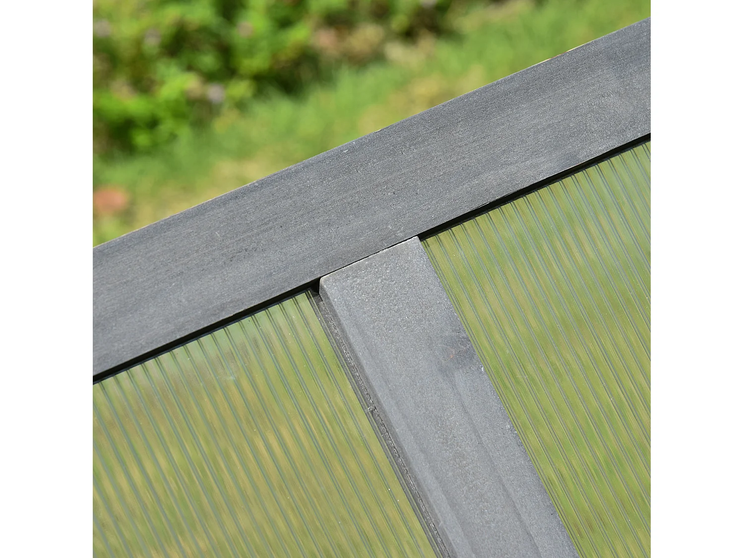 Mini houten plantenkas met UV-bescherming, schuin design, grijs (100x65x40 cm)