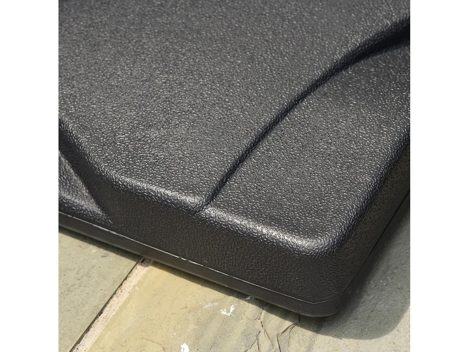 Stabiele, verstelbare HDPE cementen parasolvoet, zwart (41,5x41,5x33cm)