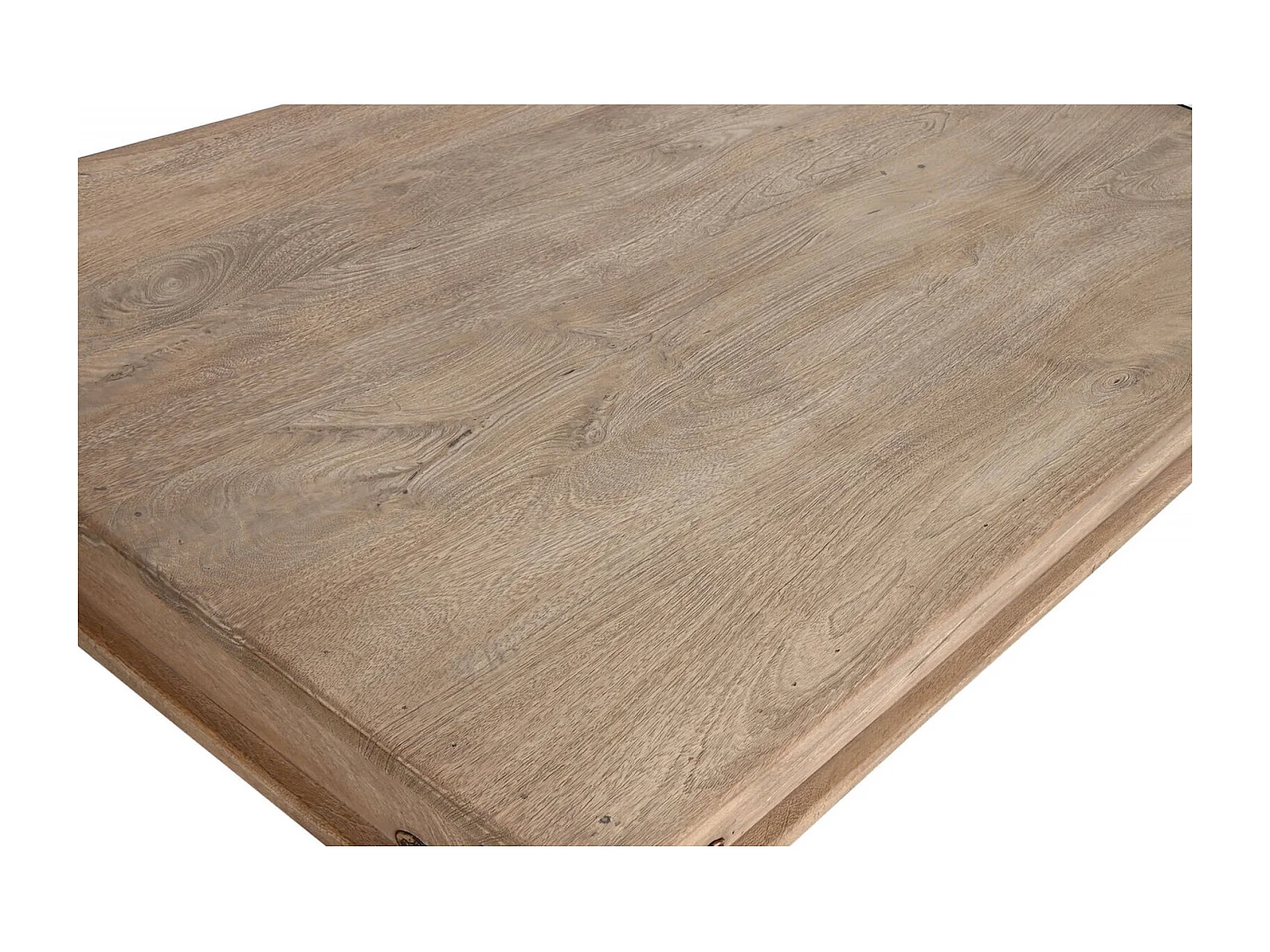 Table basse bois élégante et solide pour salon